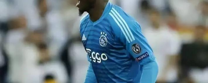 奥纳纳密友称其欲重返曼联竞争主力门将